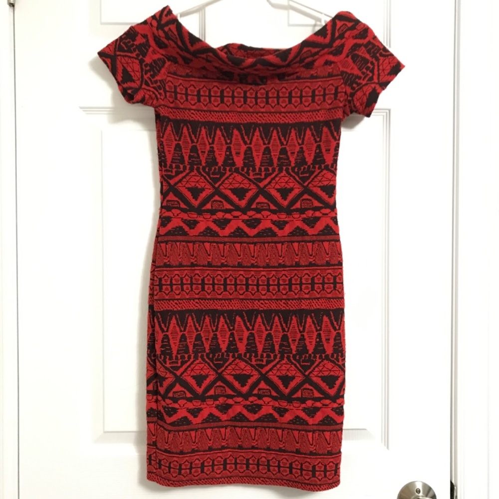 Y2K Snap Geometric Patterned Fitted Bodycon Dress XS/S Fit Off Shoulder